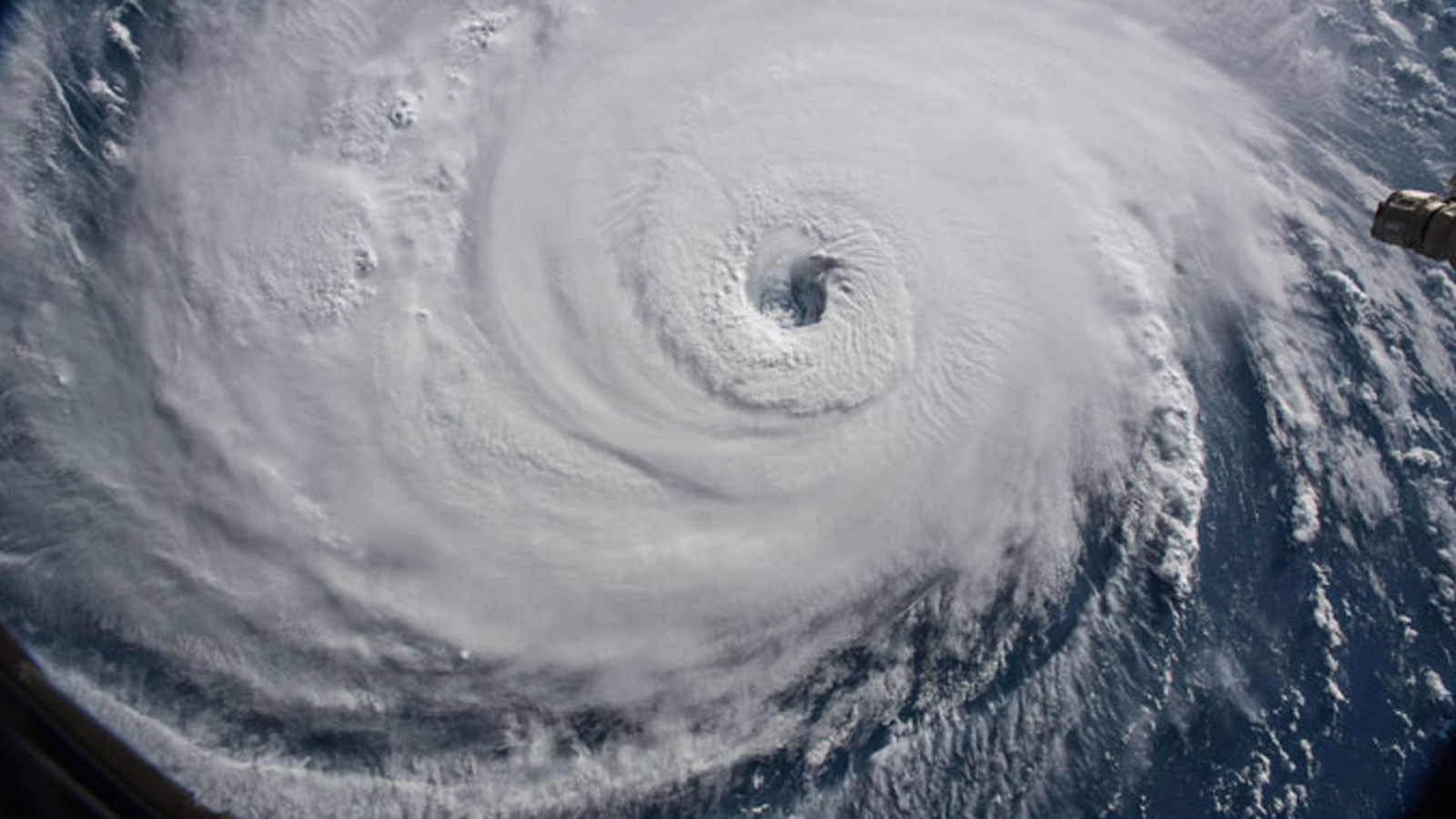 0719_Hurricane_Florence_1600